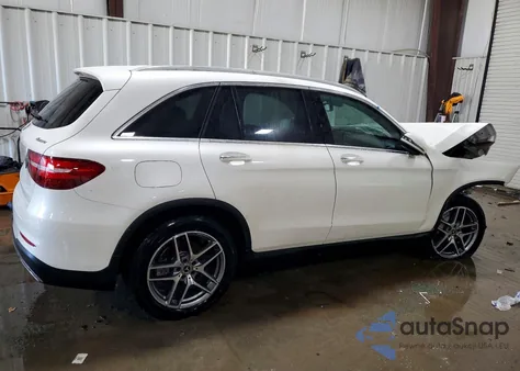 2019 Mercedes-Benz Glc 300 4Matic z USA, uszkodzony, nr VIN WDC0G4KB4KV195666